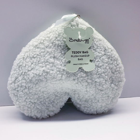 Mint Green Heart Makeup Bag with Mascara, Tinted Lip Balm, and Eyebrow pomade - Picture 4 of 5